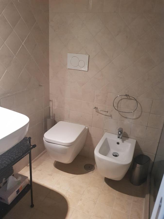 Perfetta Letizia Bed & Breakfast บิตอนโต ภายนอก รูปภาพ